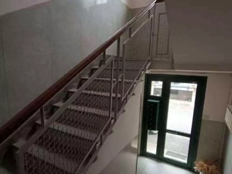Immagine 5 di Appartamento in vendita  in Frazione Camerlata - Via Canturina 54 a Como