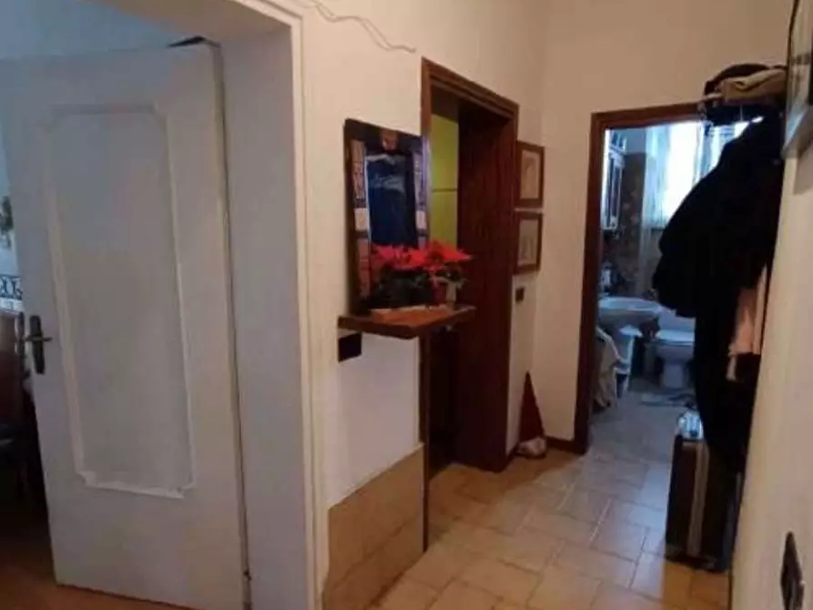 Immagine 8 di Appartamento in vendita  in Frazione Camerlata - Via Canturina 54 a Como