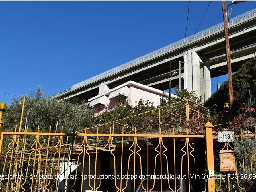 Immagine 5 di Casa indipendente in vendita  in Strada SAN GIOVANNI 129 a San Remo