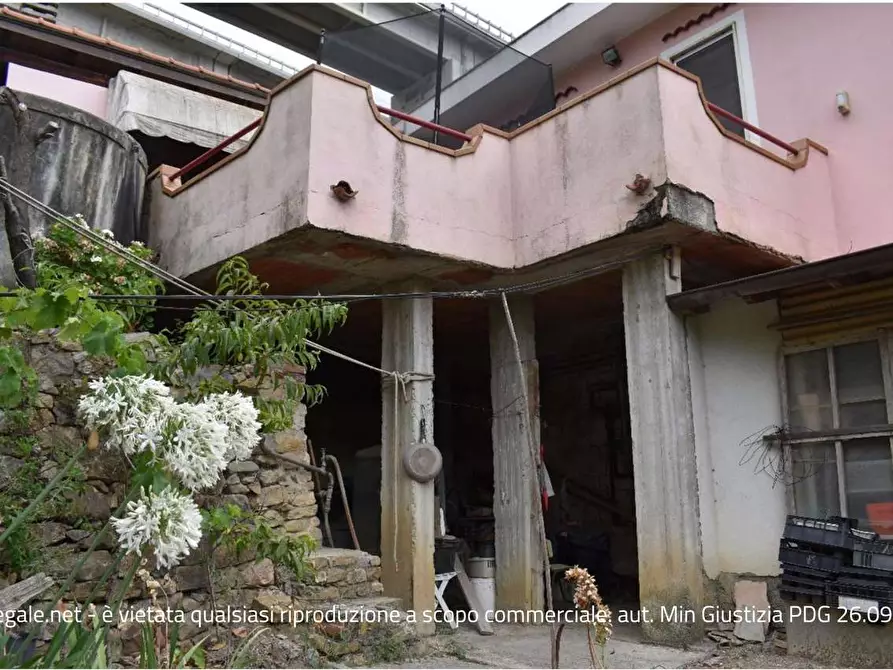 Immagine 2 di Casa indipendente in vendita  in Strada SAN GIOVANNI 129 a San Remo