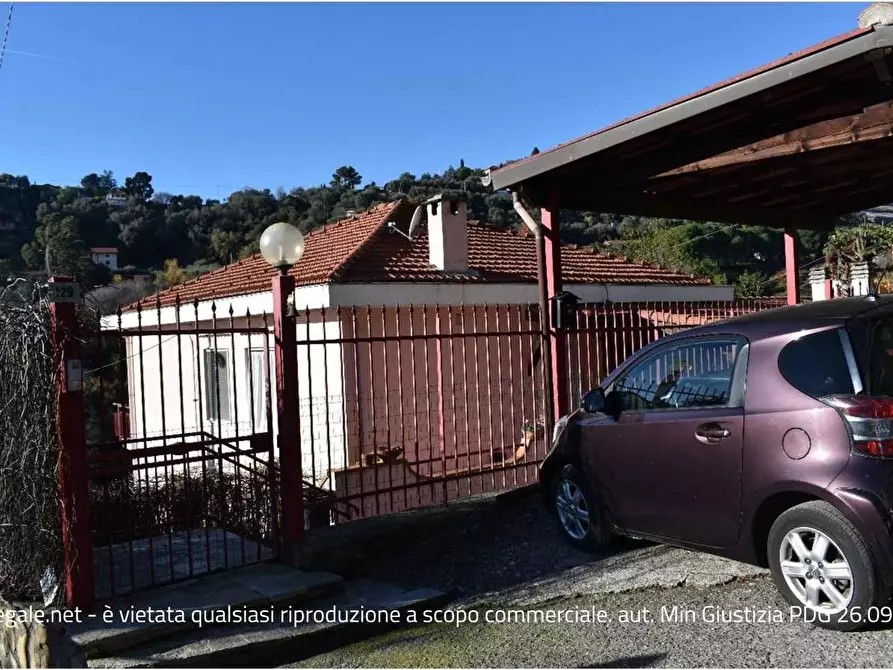 Immagine 4 di Casa indipendente in vendita  in Strada SAN GIOVANNI 129 a San Remo