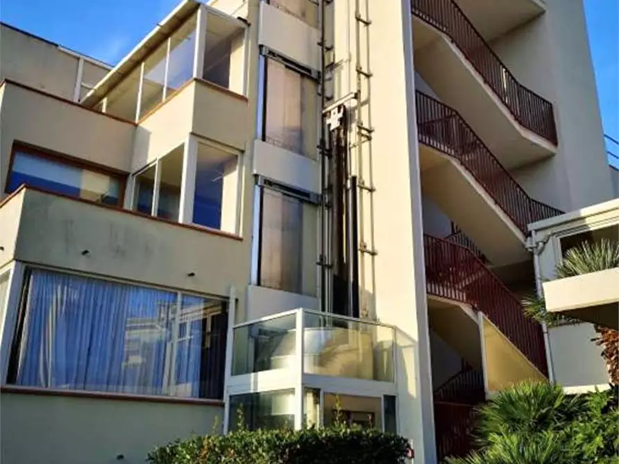 Immagine 6 di Hotel in vendita  in Strada Solaro 134 a San Remo