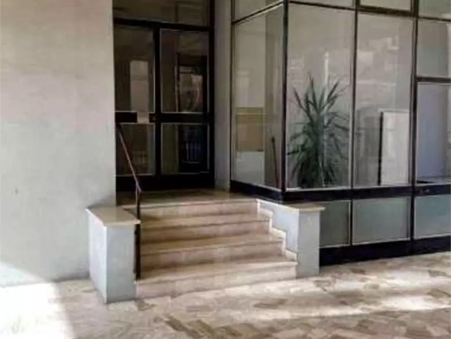 Immagine 3 di Appartamento in vendita  in Via monte grappa 46 a Tradate