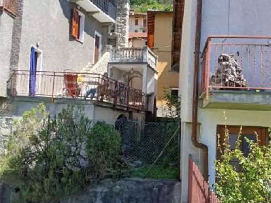 Immagine 13 di Appartamento in vendita  in  Via Trieste  6 a Ponna