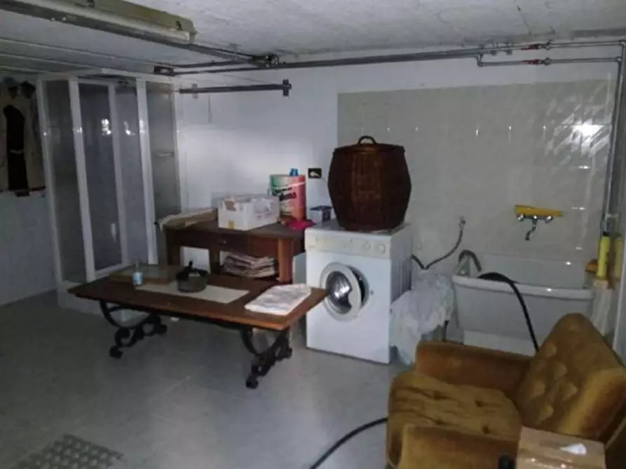 Immagine 38 di Appartamento in vendita  in  Via Trieste  6 a Ponna