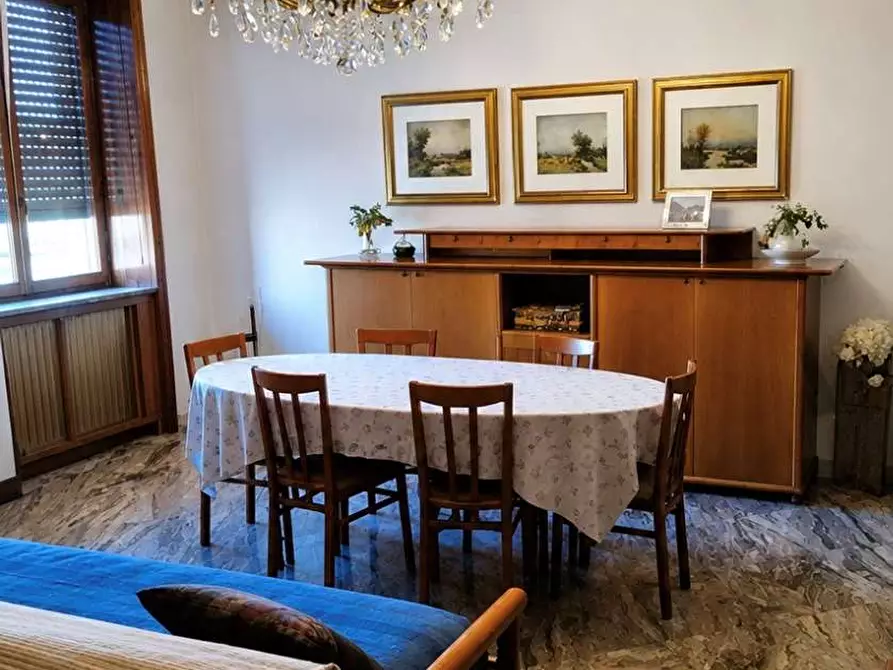 Immagine 2 di Appartamento in vendita  a Legnano