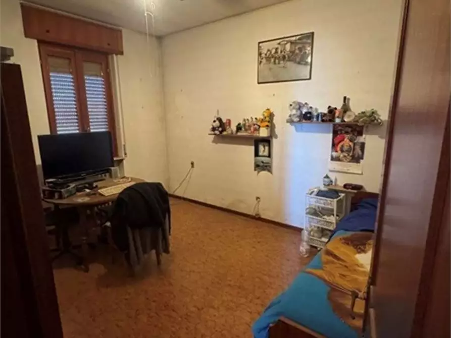 Immagine 11 di Appartamento in vendita  in Via Carducci  47/49 a Cameri