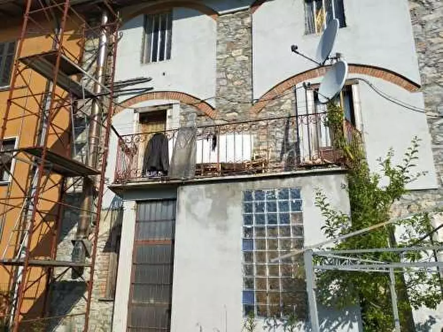Immagine 1 di Appartamento in vendita  in Strada Armino 9 a Cocquio-Trevisago