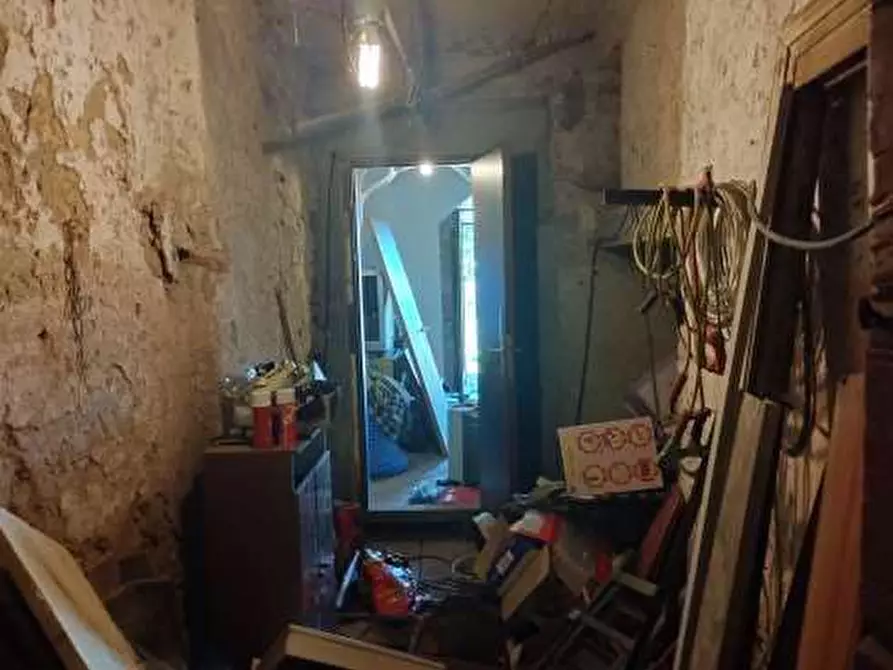 Immagine 11 di Appartamento in vendita  in Strada Armino 9 a Cocquio-Trevisago