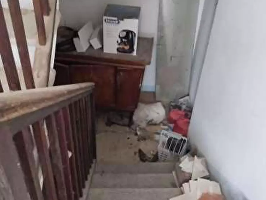 Immagine 12 di Appartamento in vendita  in Strada Armino 9 a Cocquio-Trevisago