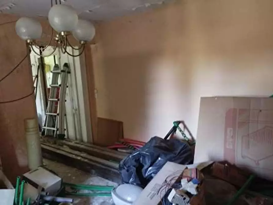 Immagine 16 di Appartamento in vendita  in Strada Armino 9 a Cocquio-Trevisago