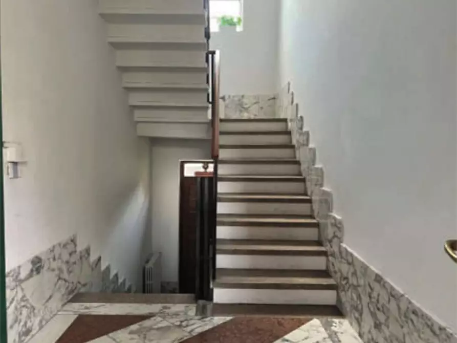 Immagine 6 di Appartamento in vendita  in Via vincenzo bellini 18 a Bollate