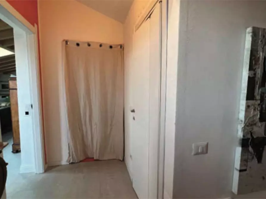 Immagine 12 di Appartamento in vendita  in Via vincenzo bellini 18 a Bollate