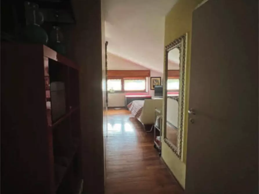 Immagine 32 di Appartamento in vendita  in Via vincenzo bellini 18 a Bollate