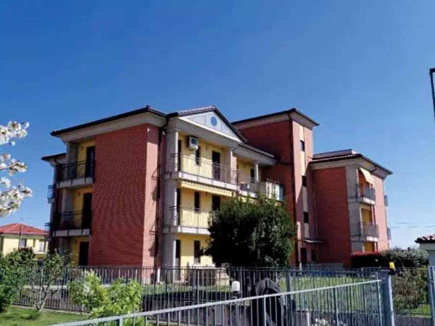 Immagine 2 di Appartamento in vendita  in Via berra c.  19/a a Venegono Inferiore