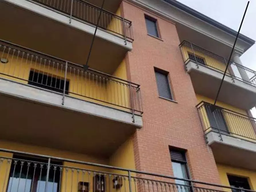 Immagine 5 di Appartamento in vendita  in Via berra c.  19/a a Venegono Inferiore