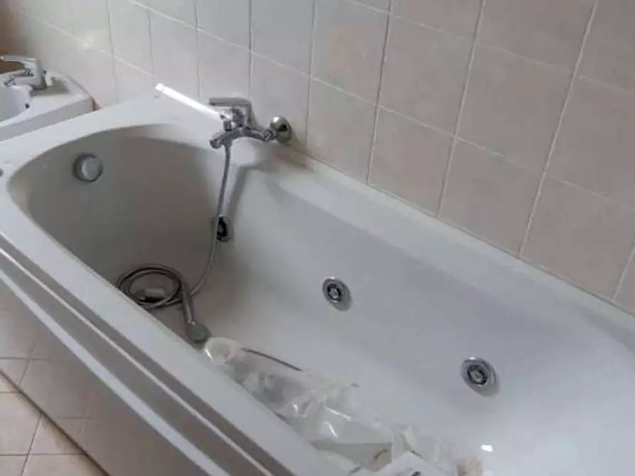 Immagine 13 di Appartamento in vendita  in Via berra c.  19/a a Venegono Inferiore