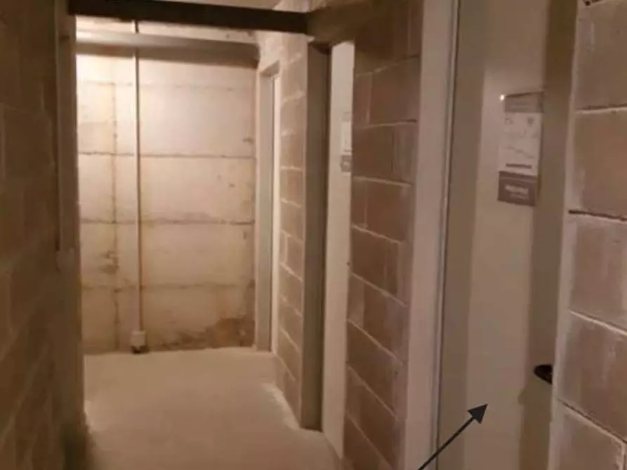 Immagine 18 di Appartamento in vendita  in Via berra c.  19/a a Venegono Inferiore