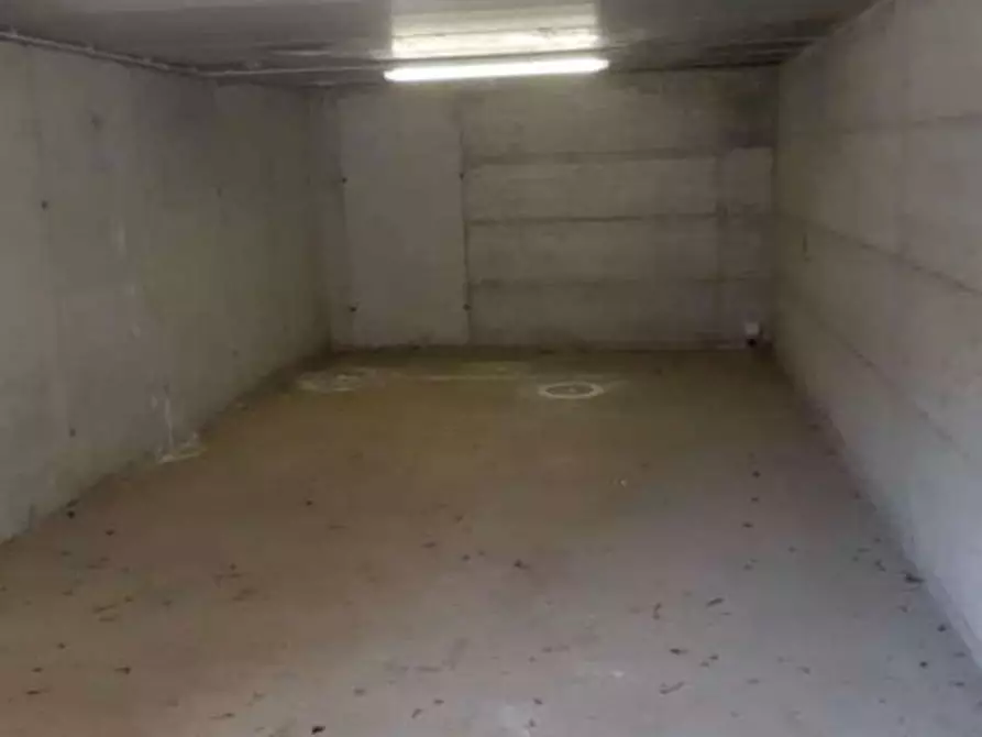 Immagine 19 di Appartamento in vendita  in Via berra c.  19/a a Venegono Inferiore
