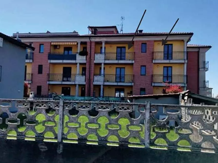 Immagine 3 di Appartamento in vendita  in Via berra  19/A a Venegono Inferiore