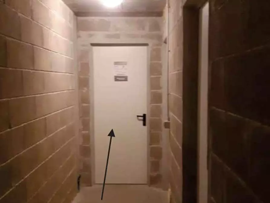 Immagine 15 di Appartamento in vendita  in Via berra  19/A a Venegono Inferiore