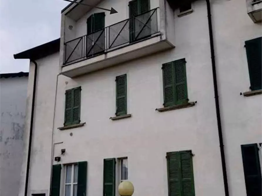 Immagine 2 di Appartamento in vendita  in Via xxv aprile  15 a Vedano Olona