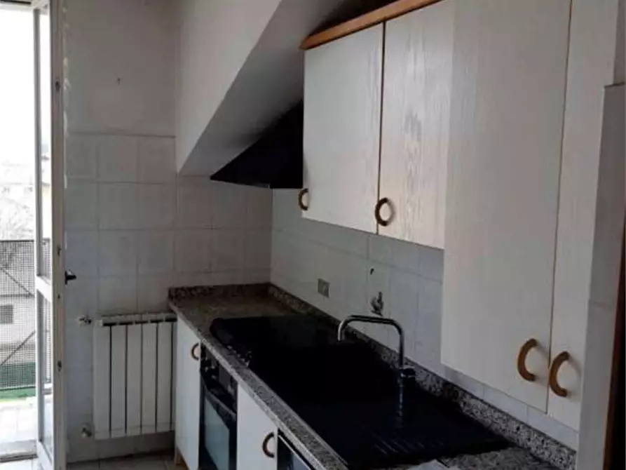 Immagine 5 di Appartamento in vendita  in Via xxv aprile  15 a Vedano Olona