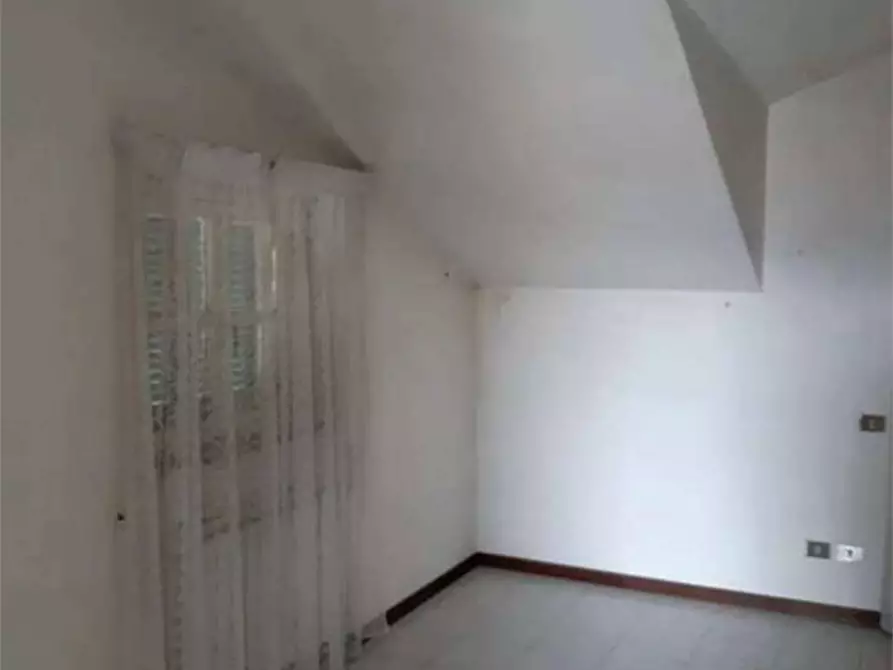 Immagine 9 di Appartamento in vendita  in Via xxv aprile  15 a Vedano Olona