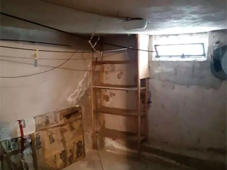 Immagine 15 di Appartamento in vendita  in Via xxv aprile  15 a Vedano Olona