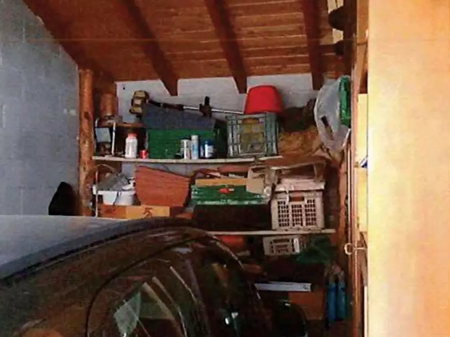 Immagine 12 di Appartamento in vendita  in Via xxv aprile  17 a Vedano Olona