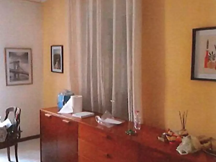Immagine 4 di Appartamento in vendita  in Via xxv aprile  17 a Vedano Olona