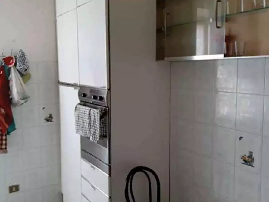 Immagine 7 di Appartamento in vendita  in Via xxv aprile  17 a Vedano Olona