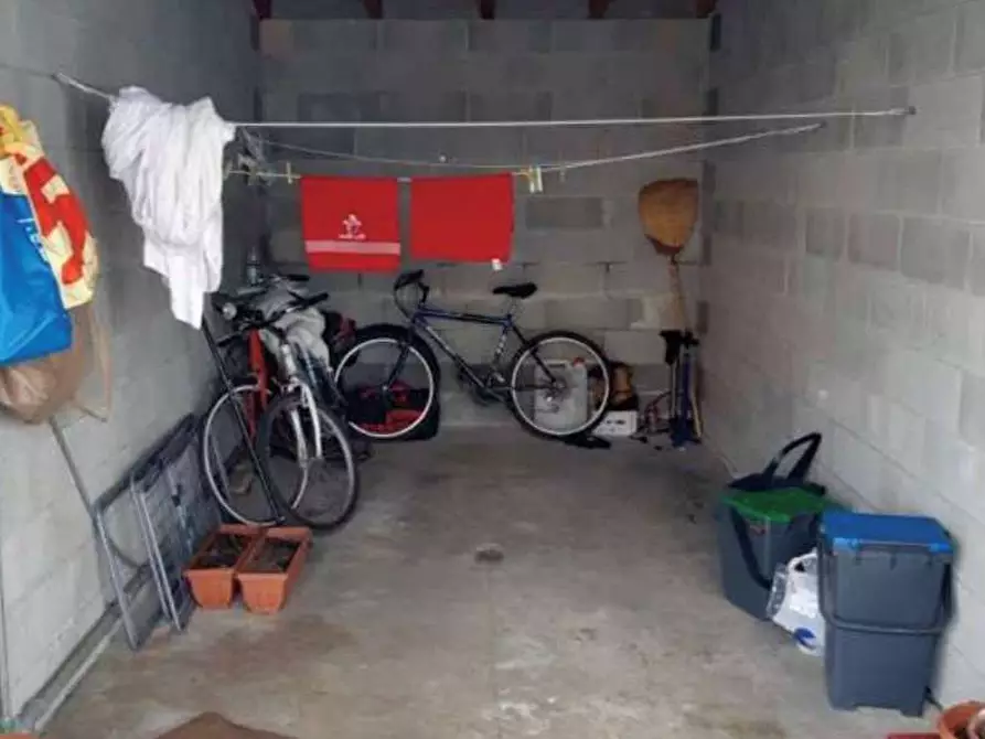 Immagine 14 di Appartamento in vendita  in Via xxv aprile  17 a Vedano Olona
