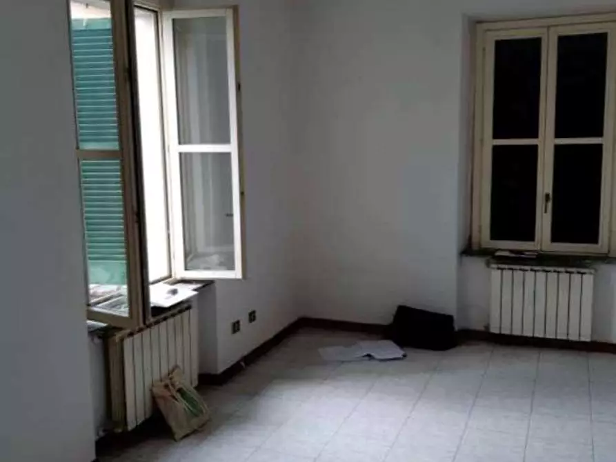 Immagine 5 di Appartamento in vendita  in Via xxv aprile  19 a Vedano Olona