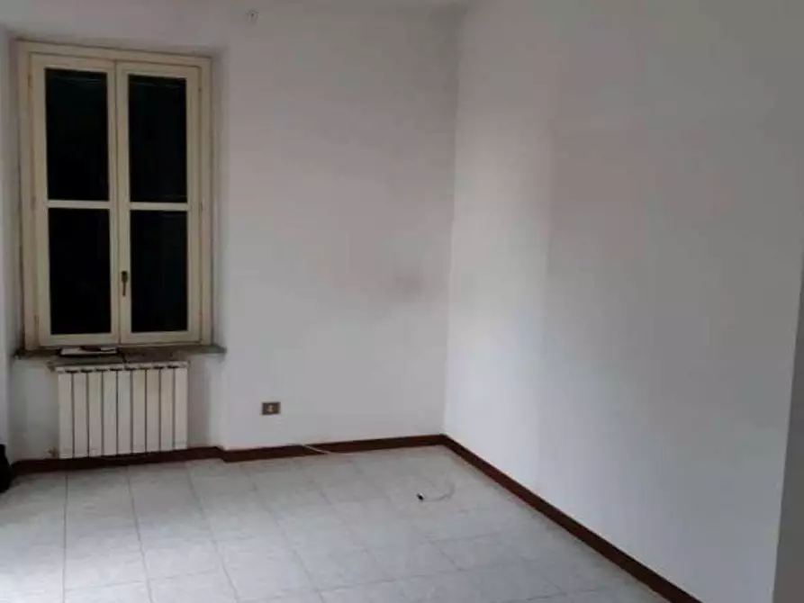Immagine 8 di Appartamento in vendita  in Via xxv aprile  19 a Vedano Olona