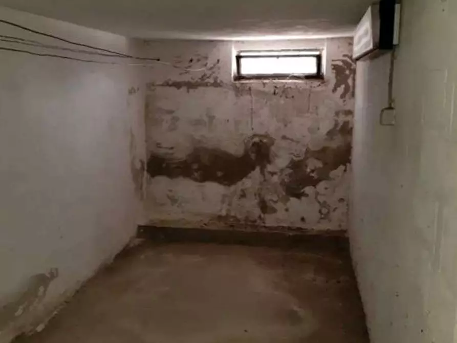 Immagine 14 di Appartamento in vendita  in Via xxv aprile  19 a Vedano Olona