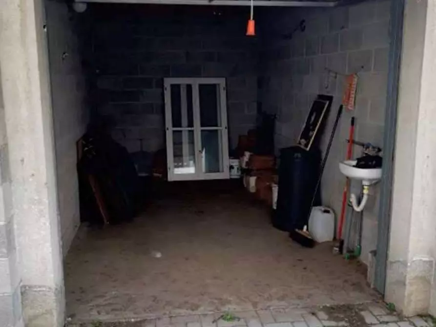 Immagine 15 di Appartamento in vendita  in Via xxv aprile  19 a Vedano Olona