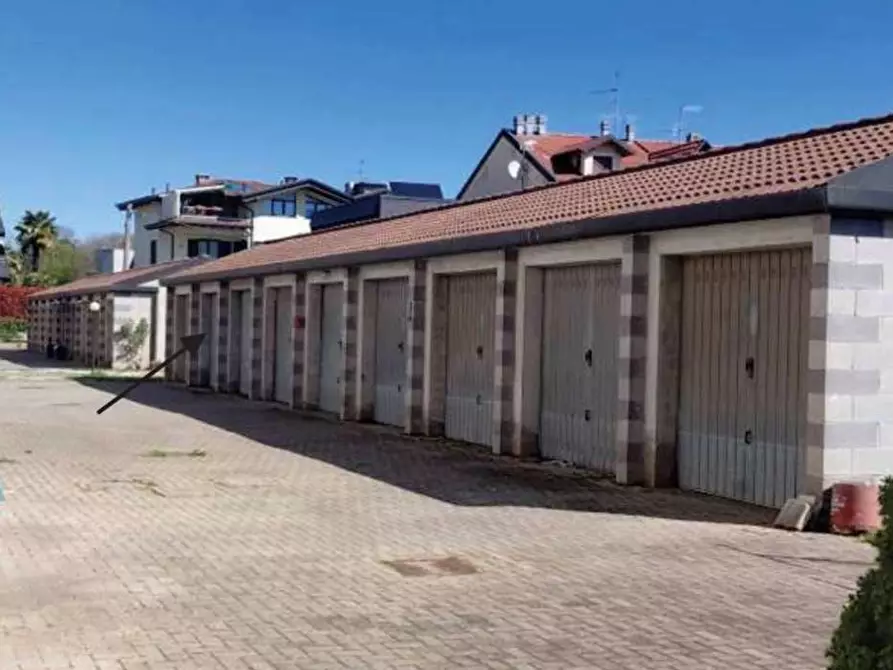 Immagine 3 di Appartamento in vendita  in Via xxv aprile  15 a Vedano Olona