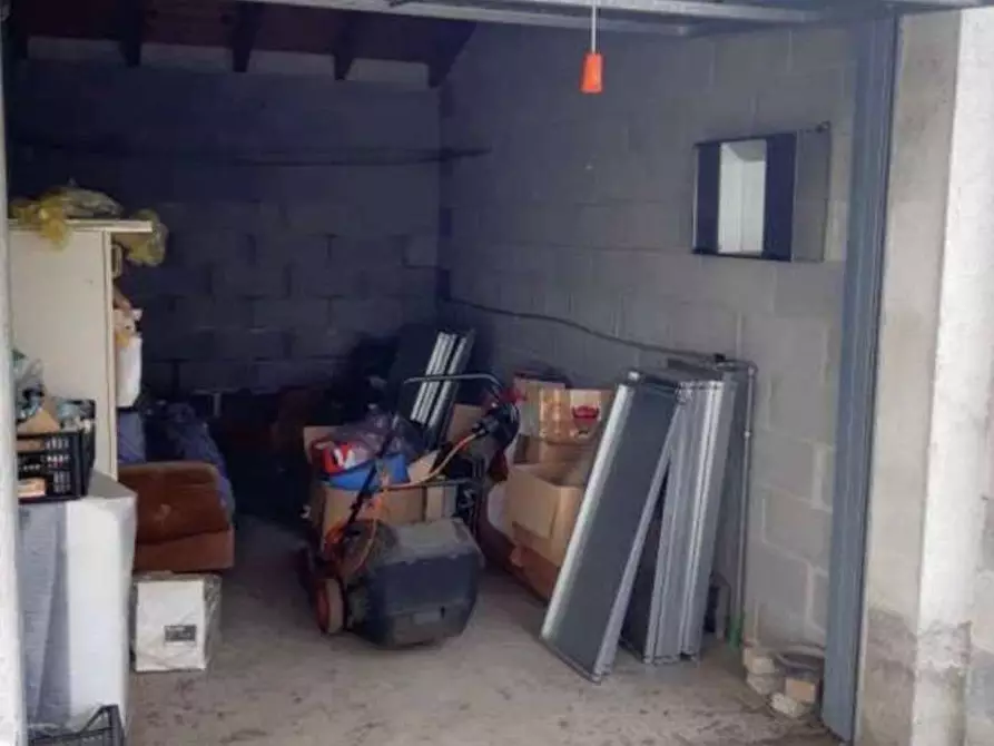 Immagine 13 di Appartamento in vendita  in Via xxv aprile  15 a Vedano Olona