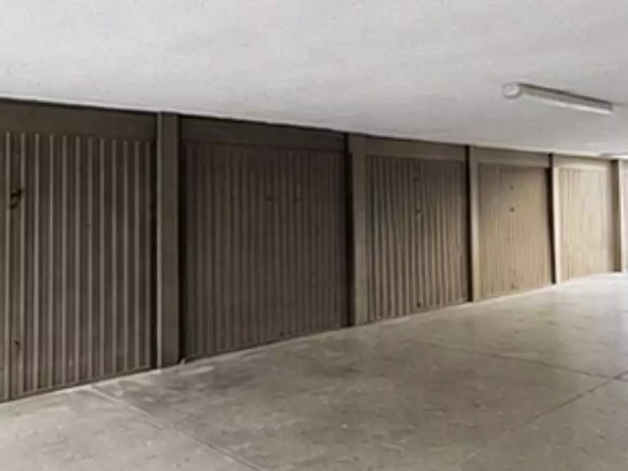 Immagine 14 di Appartamento in vendita  in Via Carlo Noè 20/A a Gallarate