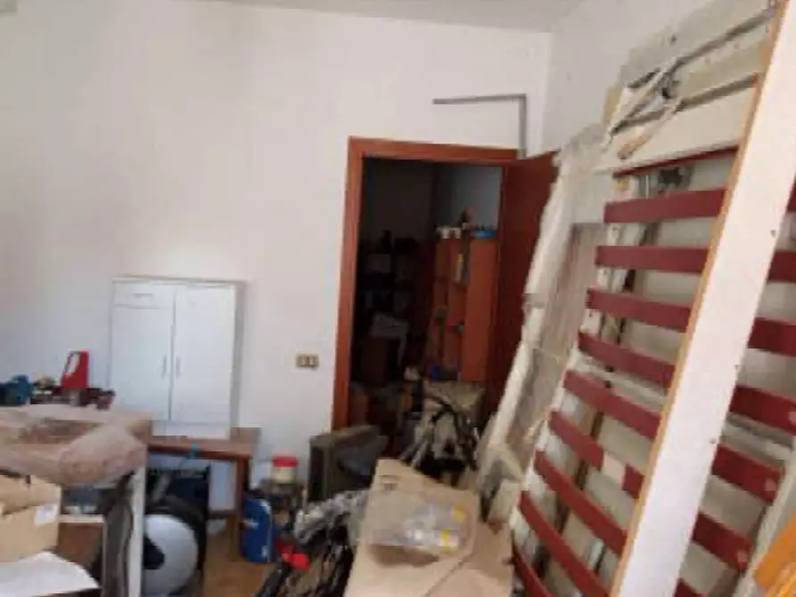 Immagine 4 di Appartamento in vendita  in Via vittorio veneto  7 a Travedona-Monate