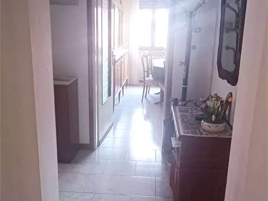 Immagine 12 di Appartamento in vendita  in via Trento 4 a Gavirate