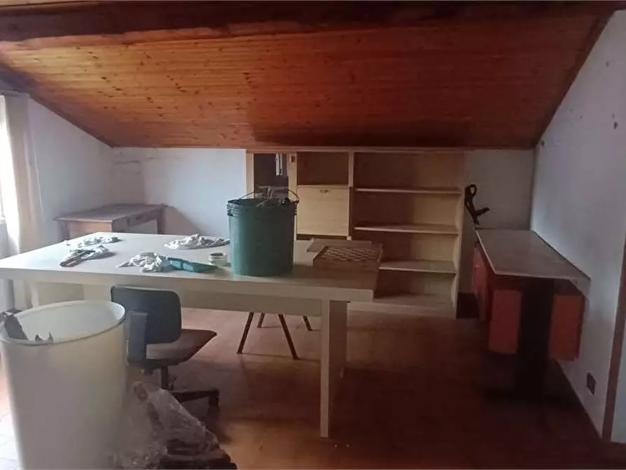 Immagine 21 di Appartamento in vendita  in via Trento 4 a Gavirate
