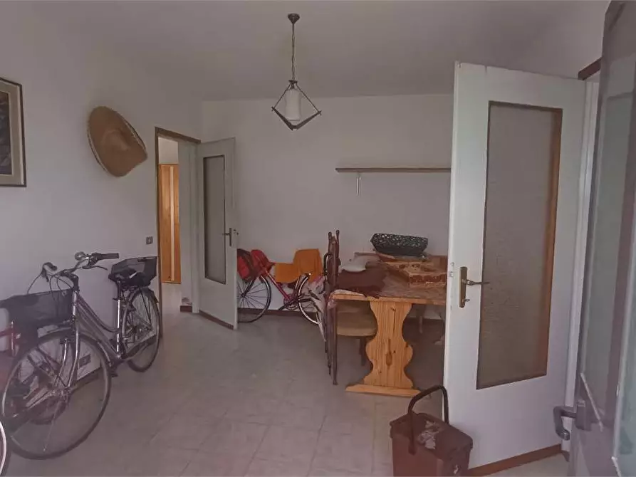 Immagine 23 di Appartamento in vendita  in via Trento 4 a Gavirate