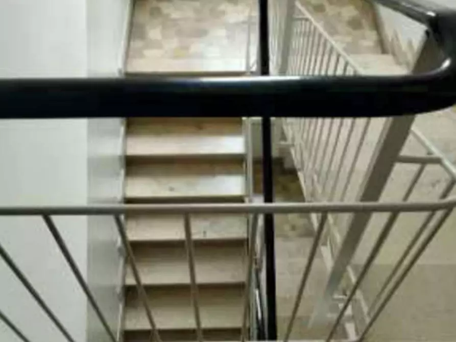 Immagine 3 di Appartamento in vendita  in Via vincenzo vela  22 a Varese