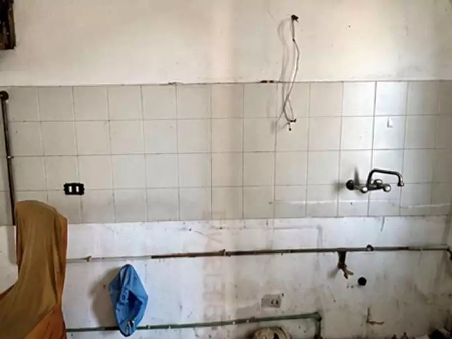 Immagine 15 di Appartamento in vendita  in Vicolo dei Romani 23 a Casorate Sempione
