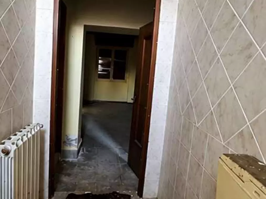 Immagine 26 di Appartamento in vendita  in Vicolo dei Romani 23 a Casorate Sempione