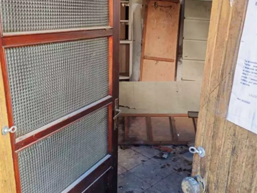 Immagine 4 di Appartamento in vendita  in Via Libertà  27 a Casalzuigno
