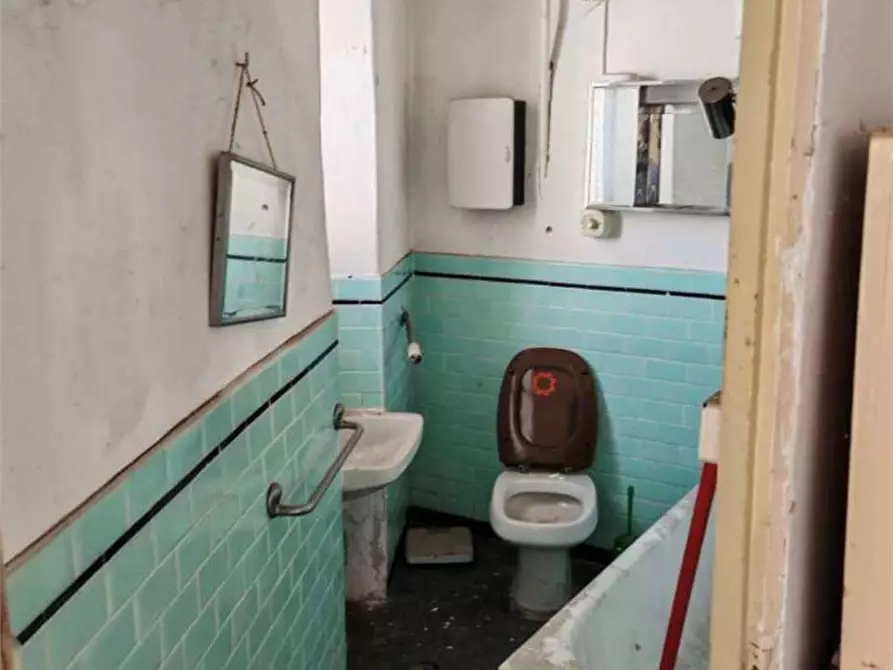 Immagine 11 di Appartamento in vendita  in Via Libertà  27 a Casalzuigno