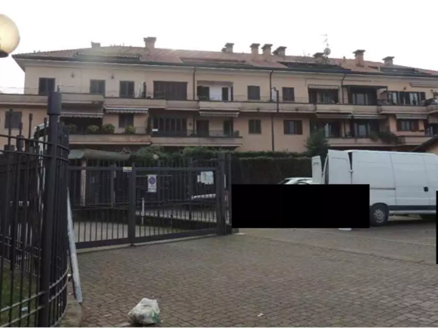 Immagine 1 di Appartamento in vendita  in Via verbano 3 a Abbiategrasso